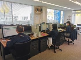 金沢営業所執務室