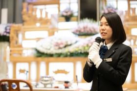 司会進行の様子