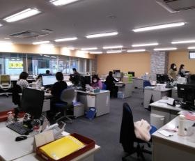 ２０代～７０代の方が活躍しています