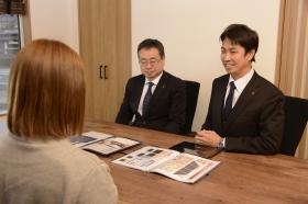 従業員数１４名（うち女性３名）正社員雇用率はなんと１００％！