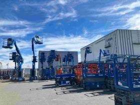 各種の高所作業車を中心に点検整備しています