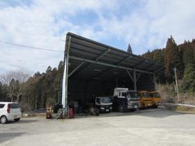 事業所車庫（トラック等）