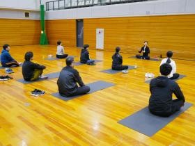 確定申告お疲れさま会でヨガを行いました