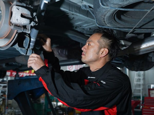 未経験入社が大半のため先輩社員も丁寧に教えてくれます！