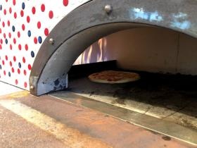 館内にある本格的なピザ窯です（おいしく焼けます♪）