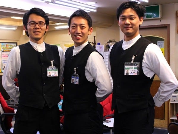 麻雀店サービススタッフ・ホールスタッフ・初めての就職（学歴不問・未経験OK）