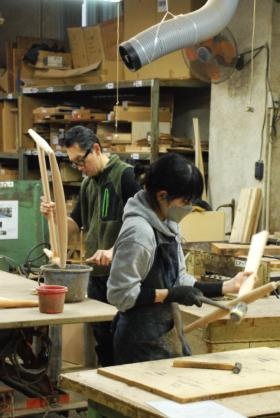 組み場の作業風景