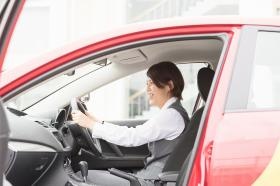 「教える」ことに魅力を感じられる職業です。