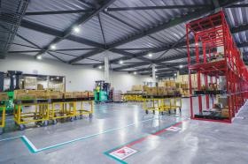 物流センター内の風景