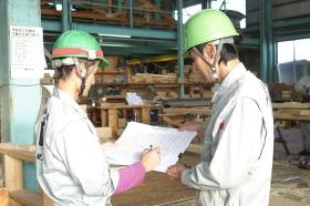 スタッフ打ち合わせ