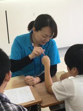 授業風景：しっかり学習もします。