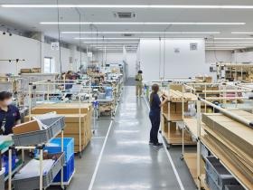 製造部ライティング（簡単な組立作業等）