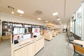 ａｕ Ｓｔｙｌｅ石川県庁前 店内
