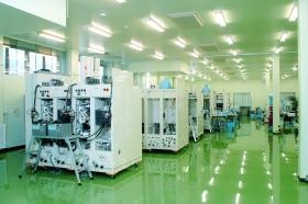 製造エンジニアの仕事風景です。