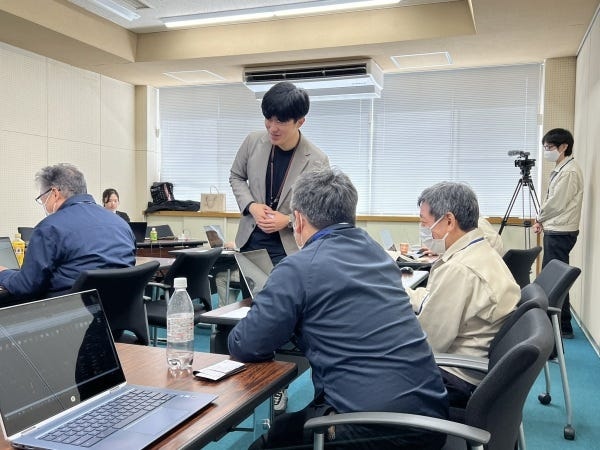 省庁や自治体の職員の方が使いたい生成AIってなんだろう？DXの最前線を体感できる貴重な体験ができます！