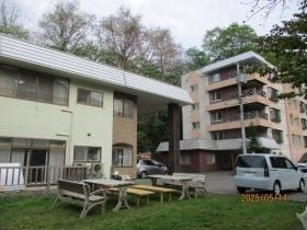 朝里川温泉にあるグループホームとデイサービス