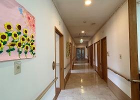 落ち着いた雰囲気の廊下・・・★