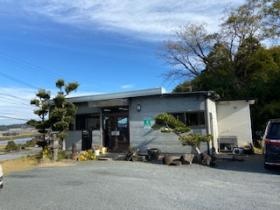 貢町事務所外観