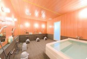 共同の浴室があります。