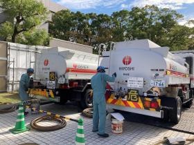 タンクローリー作業の様子