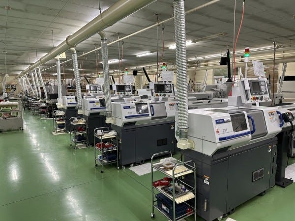 ユースエール認定企業のNCオペレーター・精密部品加工（普通自動車運転免許・✅育児休暇は男女共に取得実績あり）