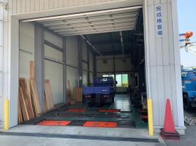 車検検査場