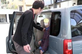 社用車による送迎（軽自動車／ミニバン）