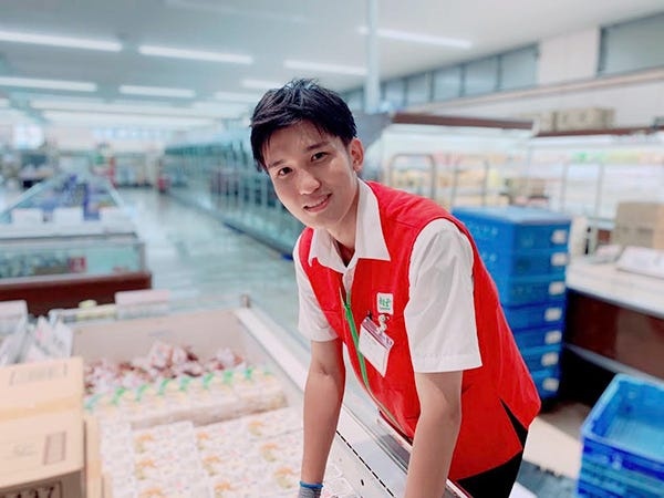 未経験で入社した先輩がほとんど。新人の気持ちを分かってくれます。店長や先輩との距離も近く、分からないことは何でも聞ける風通しの良い職場です。