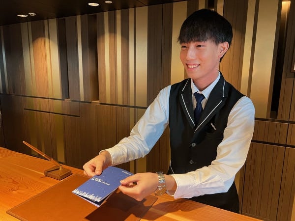 入社後は先輩と一緒に実務に携わりながら、業務の進め方やポイントをその都度レクチャーしていきます。疑問や不安なこともお気軽にご相談くださいね。