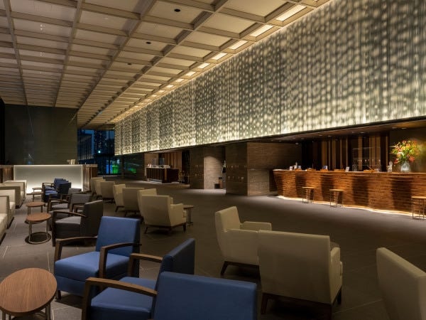 幅広い業務に携わることができるのもフロント業務の魅力です。マニュアルもありますが、型に縛られない接客でサービスを提供いただけます。