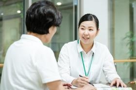 【相談員】 入所の相談などをお受けしてます。