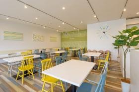 障がい者の方が一緒に働く「就労継続支援Ｂ型」のレストランです