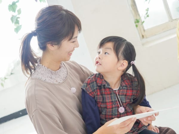 お子さんの急な体調不良や学校行事で休むことも可能。期限内に作業いただければ大丈夫！主に、在宅勤務なので自分のペースで進められます。