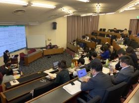 若手主導の経営方針決定会議
