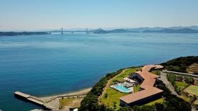 鳴門海峡を見渡すリゾートホテル