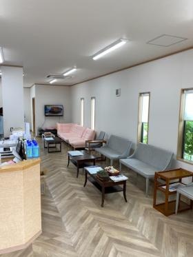 明るい店内です