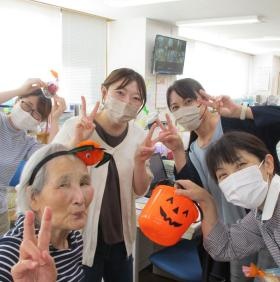 和洋、新旧の行事。１年１年の生活に大きなリズム