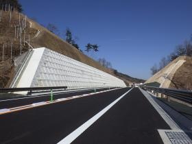 中部横断自動車道（土木）
