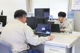 仕事の様子＿０８