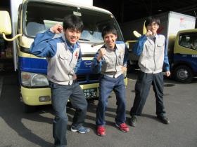 物流を支えるトラックドライバーです！