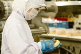 検品作業中です。丁寧に！