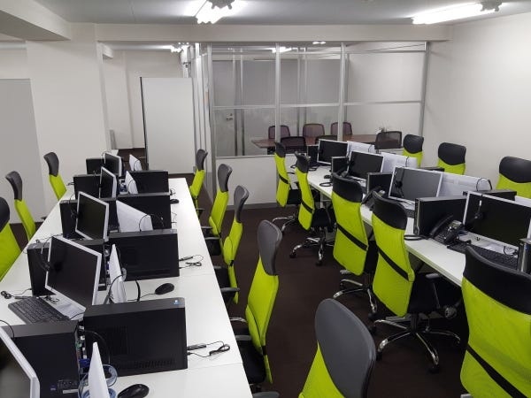 通販コールセンターなので、様々な商品の注文を承ります。