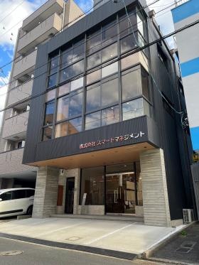 移転して１年が経ちました。駅近で通勤も便利です。