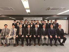 新卒採用入社式（外国籍の方もいらっしゃいます）