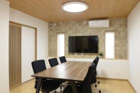 綺麗な事務所で一緒に働きませんか？