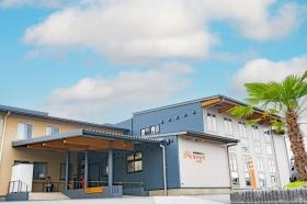 福岡県・佐賀県で１５施設ございます。