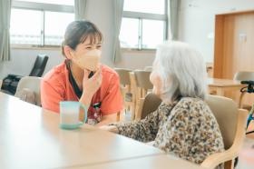 日勤勤務の方は月１０～１１日休みです！