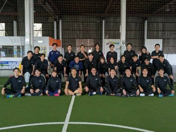 子ども向けサッカー教室と走りかた教室インストラクター（普通自動車運転免許）