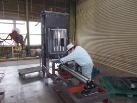 作業風景（製缶組立）