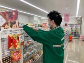 店内は綺麗で快適です。